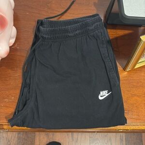 nike thin joggers men’s large black